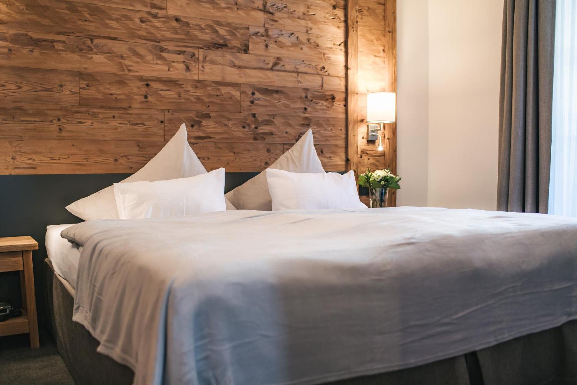 Arlen Lodge Hotel Inkl Premium Karte Im Sommer Sankt Anton am Arlberg Bagian luar foto