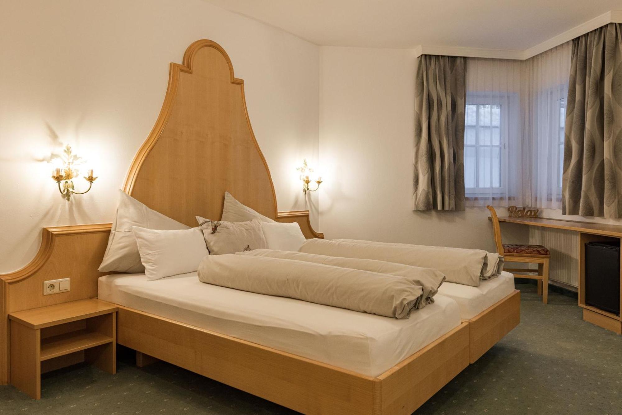 Arlen Lodge Hotel Inkl Premium Karte Im Sommer Sankt Anton am Arlberg Bagian luar foto